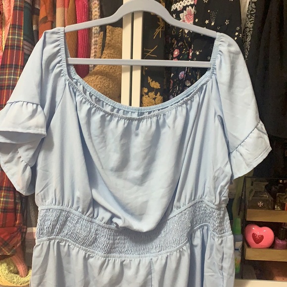 Plus Off The Shoulder Romper - Picture 3 of 11